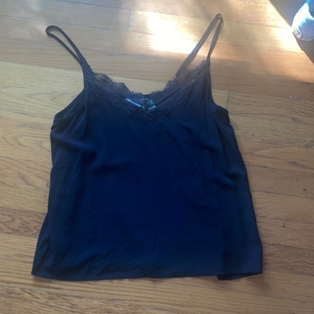 Black lace cut tank top size XL
